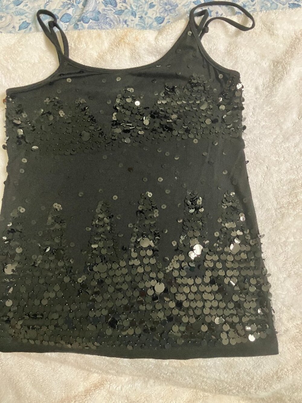sequin black cami top size Small